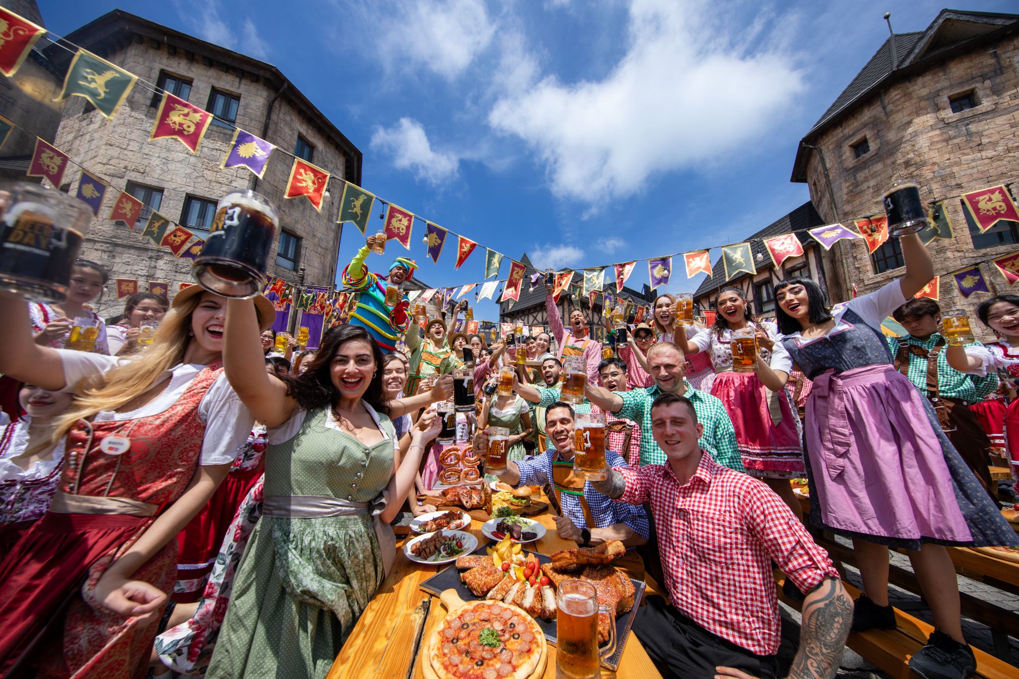 Mùa hè 2026, đỉnh Núi Chúa được đánh thức bởi Lễ hội Mặt Trời