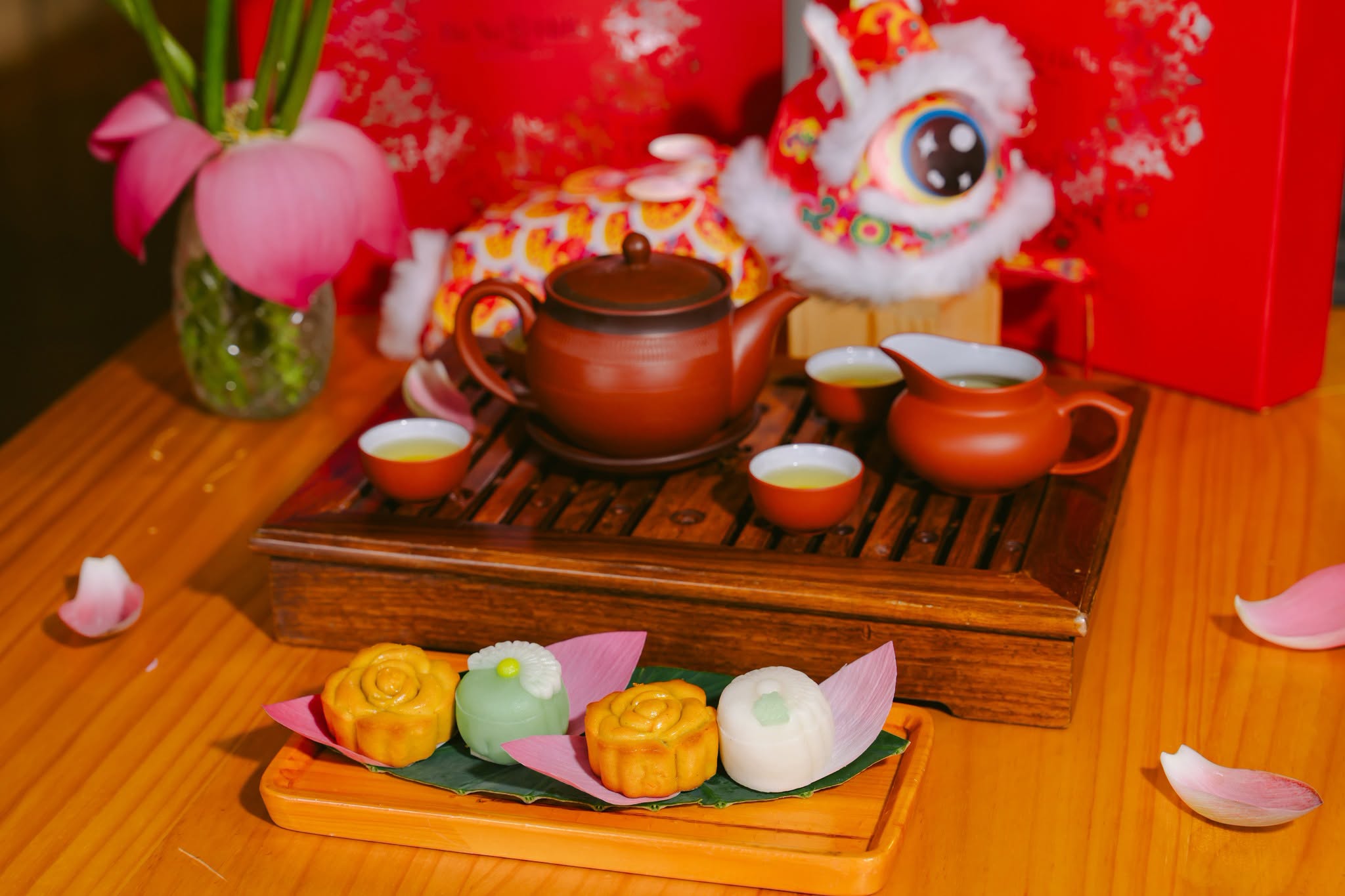 Tận hưởng trà chiều chậm rãi tại Le Petrin