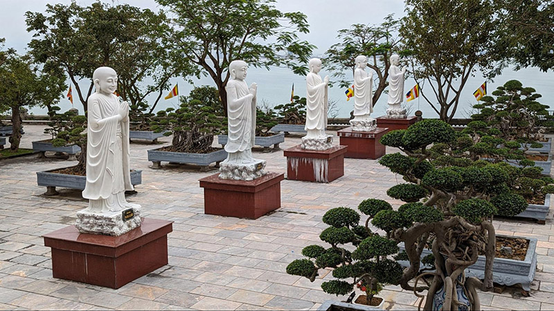 Khung cảnh 10 vị tôn giả đại đệ tử của Phật Thích Ca hầu Ngài nhập Niết Bàn (Nguồn: Sưu tầm)