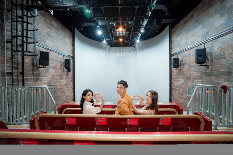 Rạp Airship “Mắt Bay” có màn hình cỡ lớn để mở rộng tầm nhìn