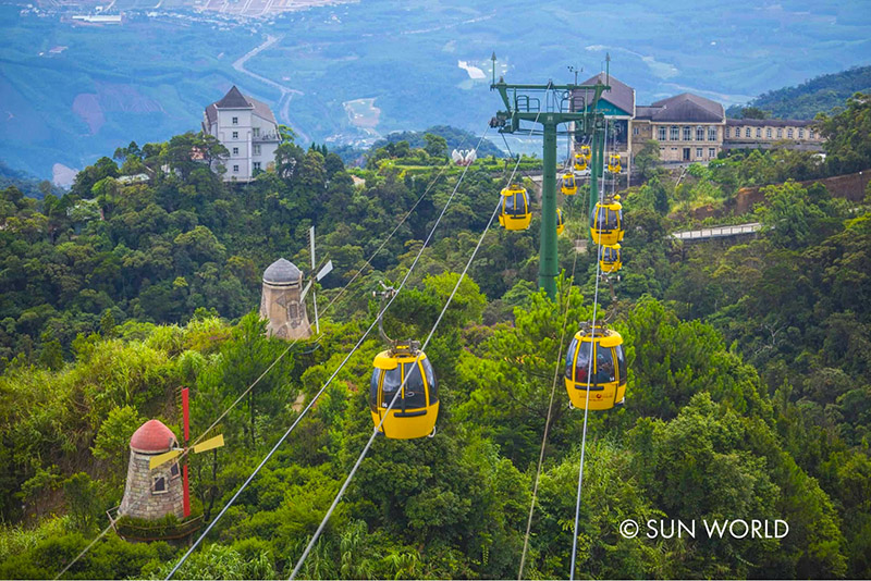 Ba Na Hills có 4 tuyến cáp treo