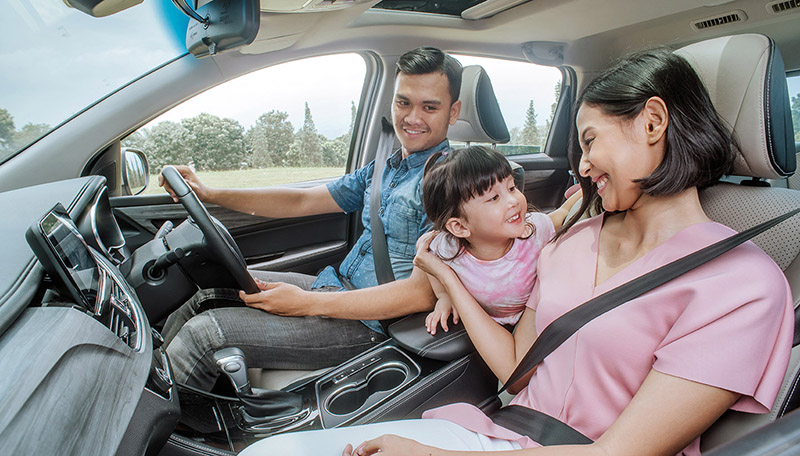 Du khách tận hưởng Ba Na Hills cùng gia đình