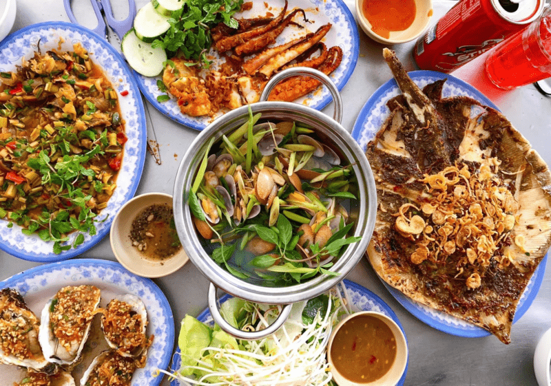117 Hai San Da Nang La Hai San Tuoi Roi Duoc Che Bien Thom Nong