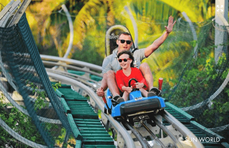 Xe trượt ống là sự lựa chọn hàng đầu của du khách khi đến Ba Na Hills