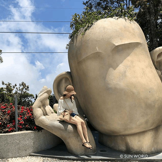 Check-in tại Vườn Giác quan trong vườn hoa Le Jardin d'amour 