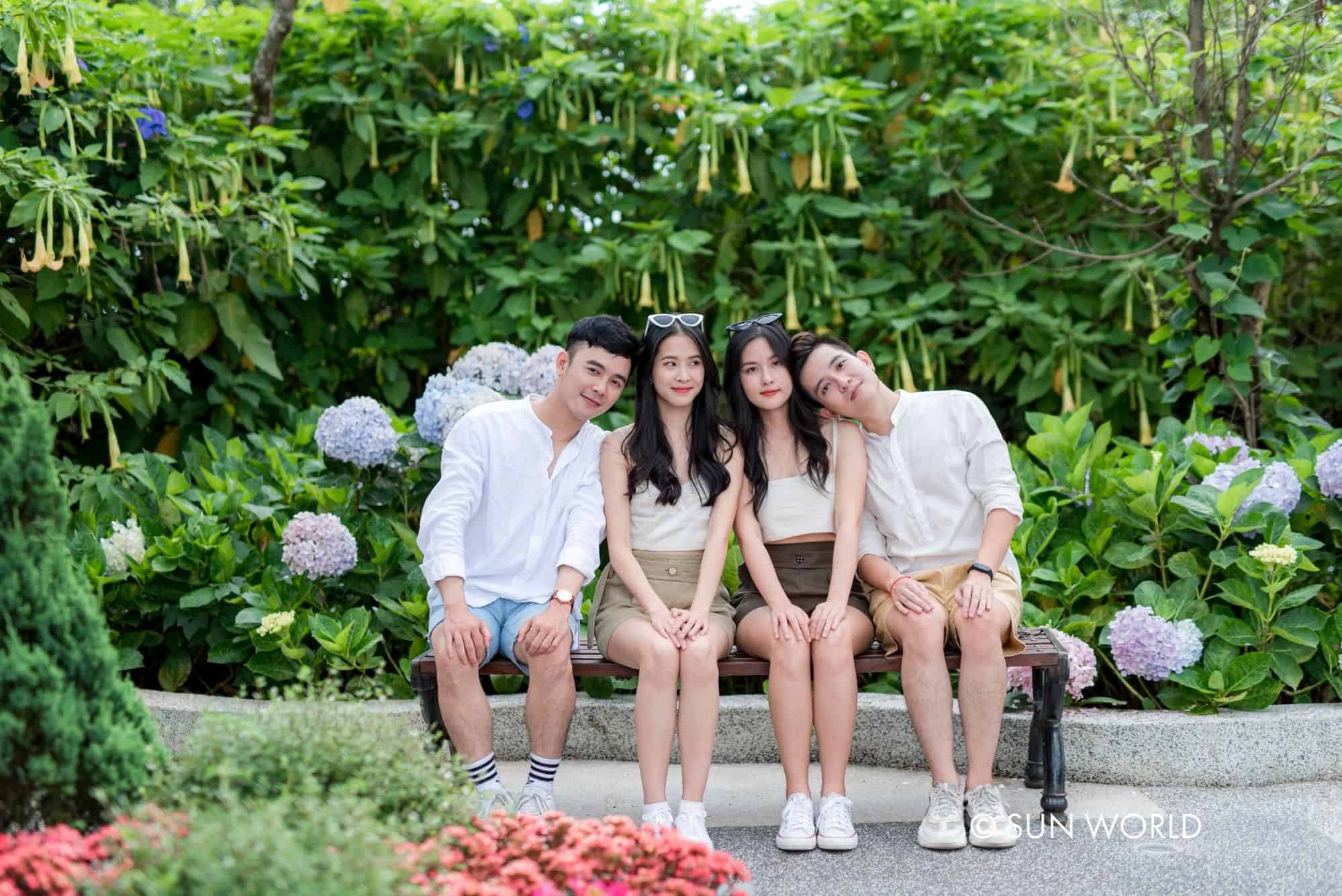 Nếu thích thoải mái, các bạn cũng có thể chọn quần short, áo sơ mi/áo croptop
