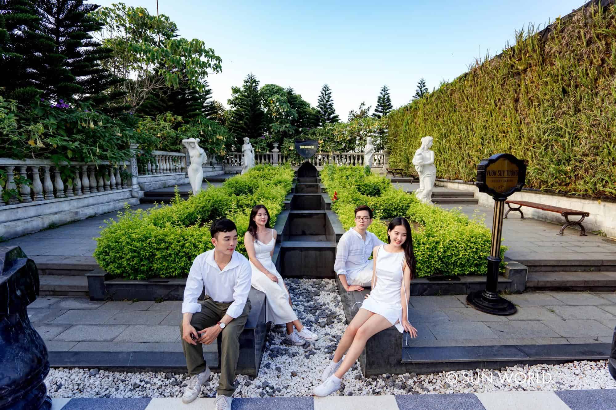 Vườn suy tưởng nằm trong khuôn viên vườn hoa Le Jardin d’amour