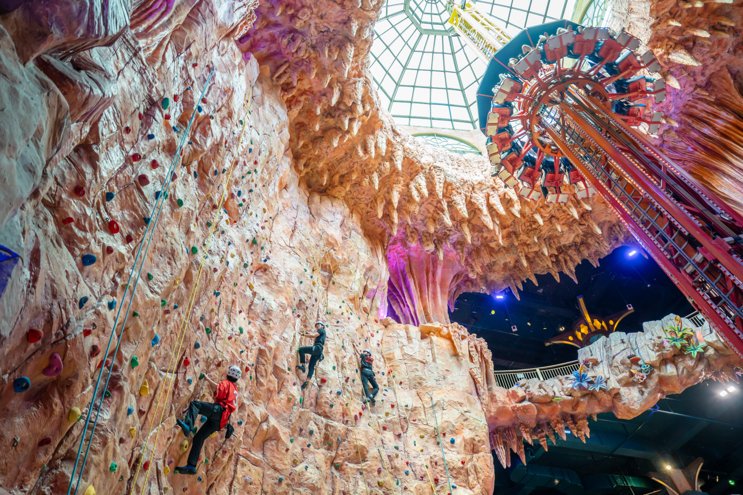 Tro Choi Leo Nui Fantasy Park