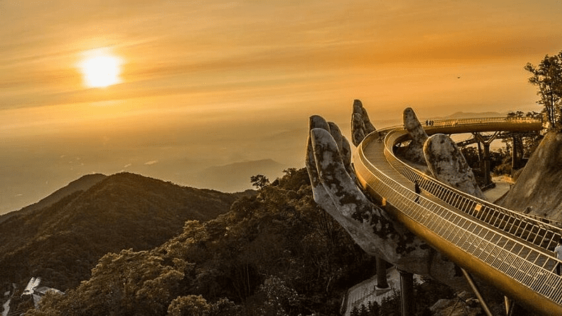 38 Cau Vang La Mot Trong Nhung Diem Ngam Hoang Hon Thoang Dang