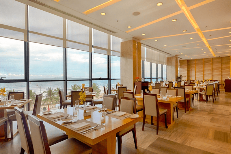 133 Khong Gian Nha Hang Kim Son Tai Grand Tourane Hotel Danang