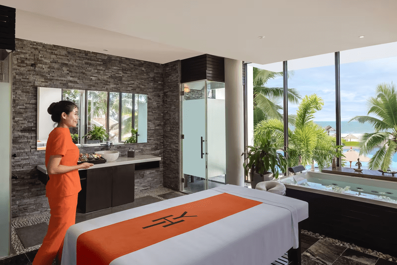 98 Khong Gian Spa Rieng Tu Co Tam Nhin Huong Thang Ra Bien