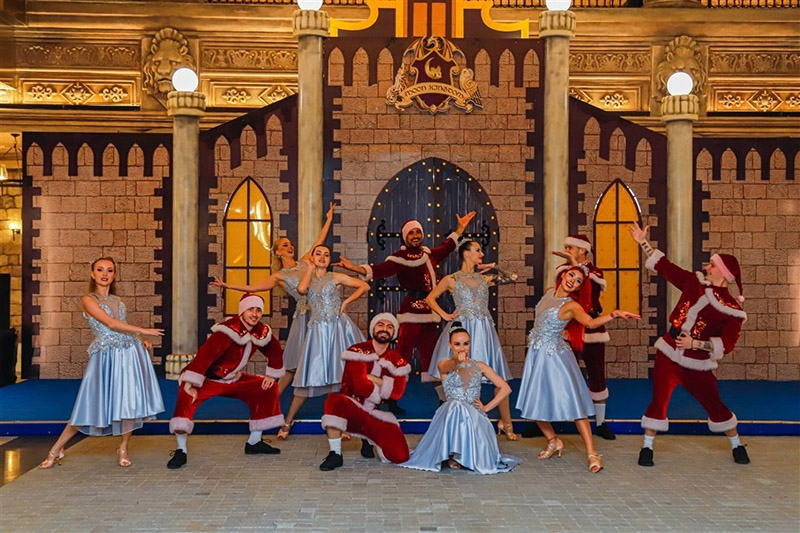 Show Vũ điệu Giánh Sinh