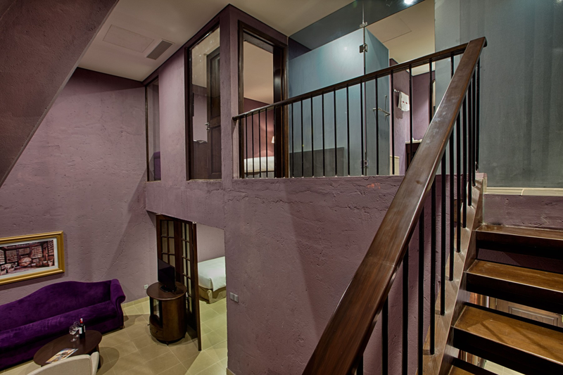 Không Gian 2 Tầng Phòng Family Suite