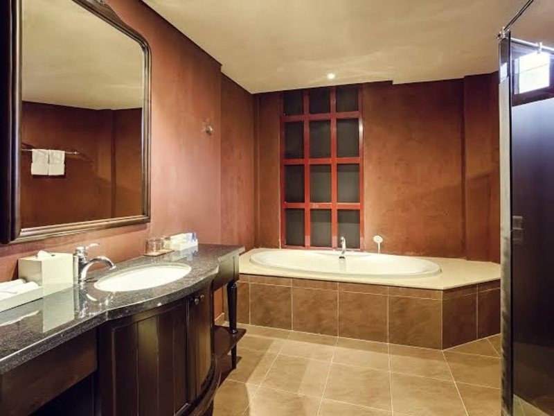 Phòng Tăm Deluxe Suite