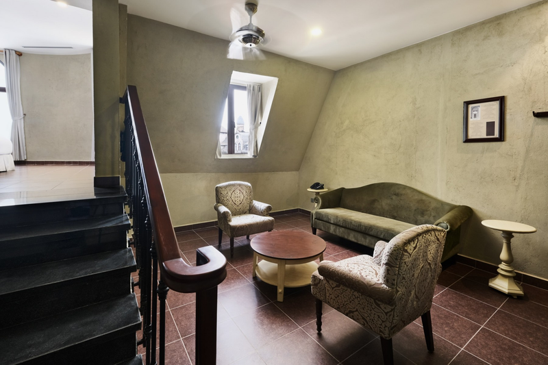 Tầng 1 Phòng Executive Suite