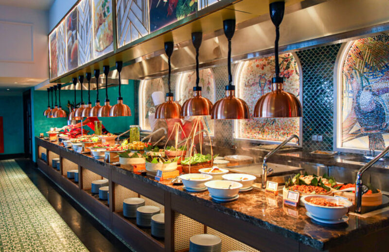 Một góc quầy ẩm thực tại nhà hàng buffet Bốn Mùa - Four Season