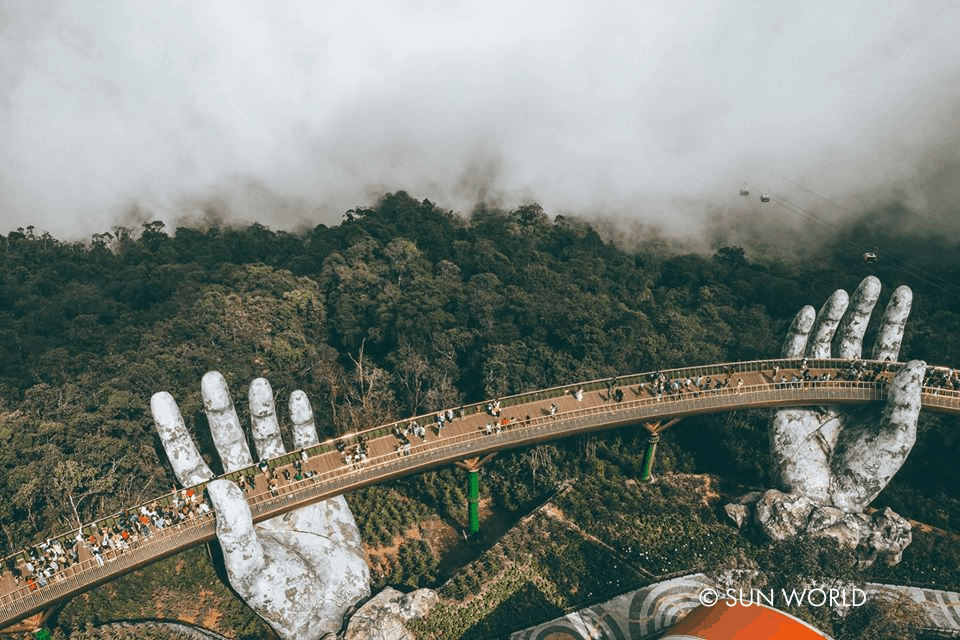 Cầu vàng bà nà