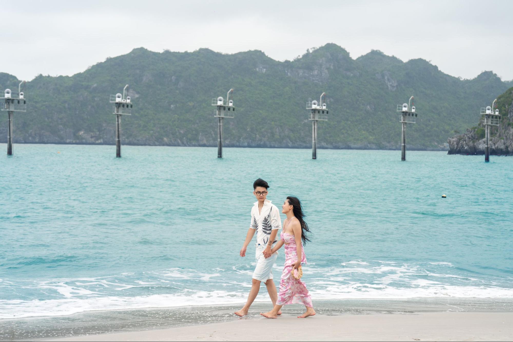 Bãi tắm Các Bà - Ladies Beach