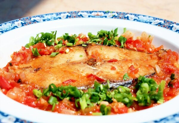 Cá thu một nắng có thể chế biến thành nhiều món ăn ngon hấp dẫn