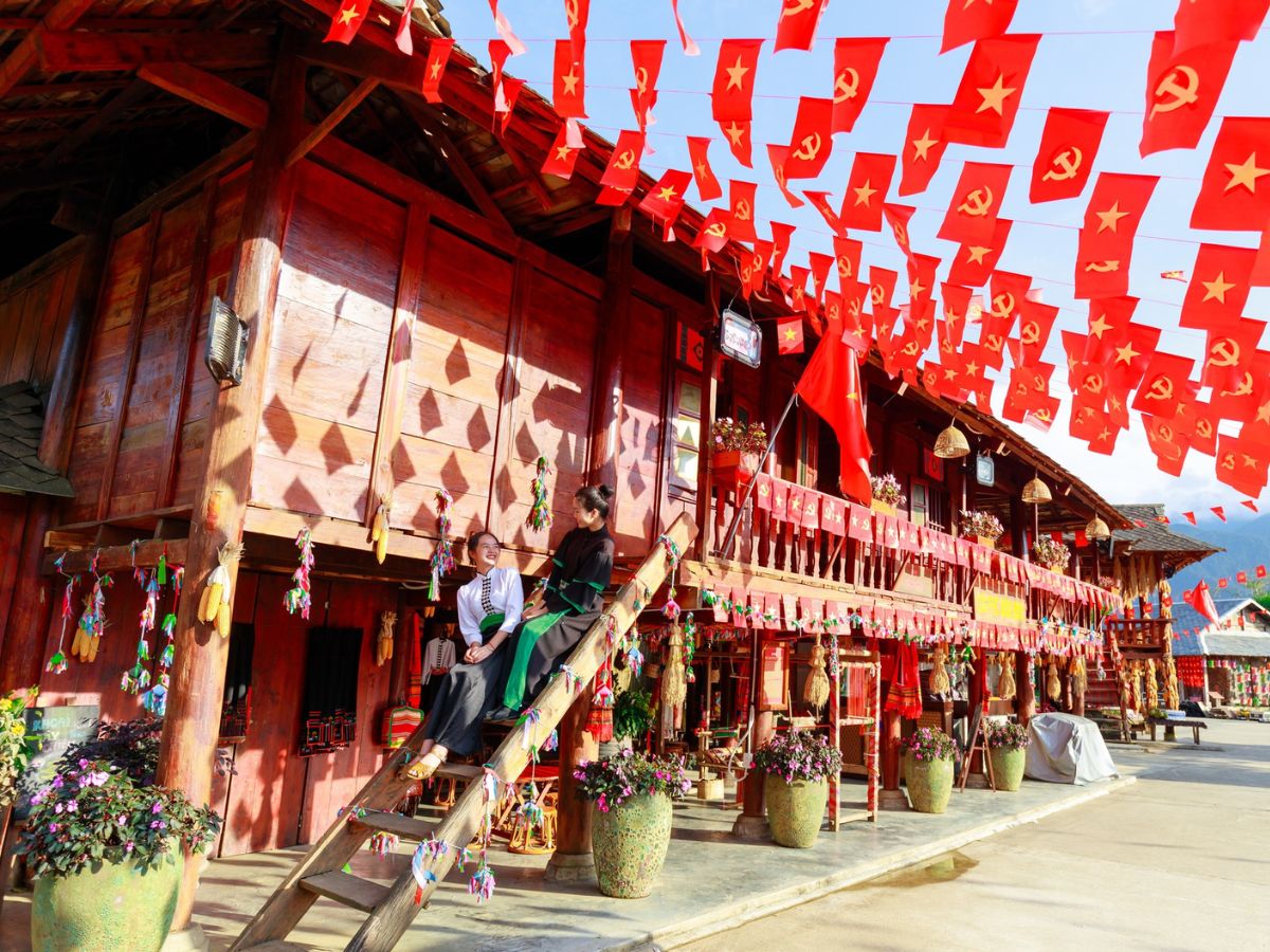Bản Mây – trải nghiệm văn hóa các dân tộc Tây Bắc tại Sun World Fansipan Legend 