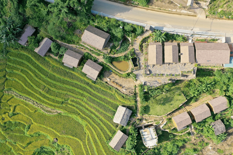 Toàn cảnh khu nghỉ dưỡng khi nhìn từ trên cao (Nguồn: Eco Palms House – Sapa Retreat)