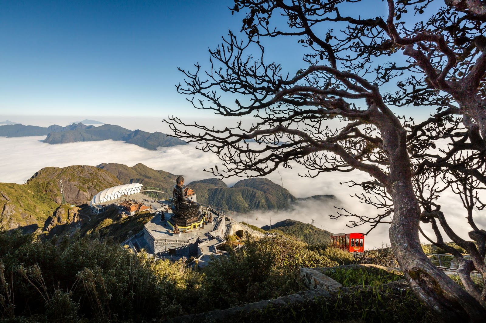 Quần thể kiến trúc tâm linh Fansipan.