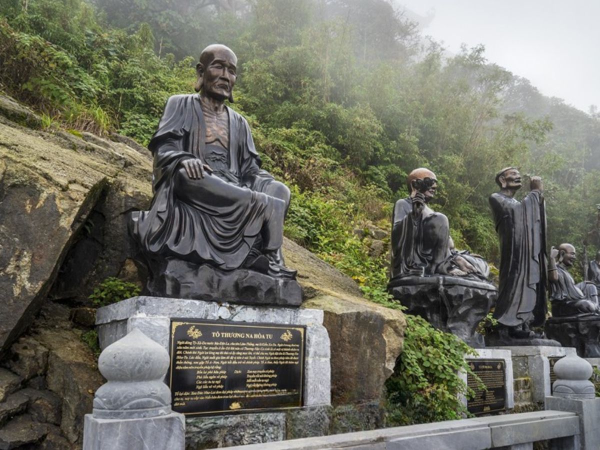 Lịch trình tham quan con đường La Hán chi tiết 