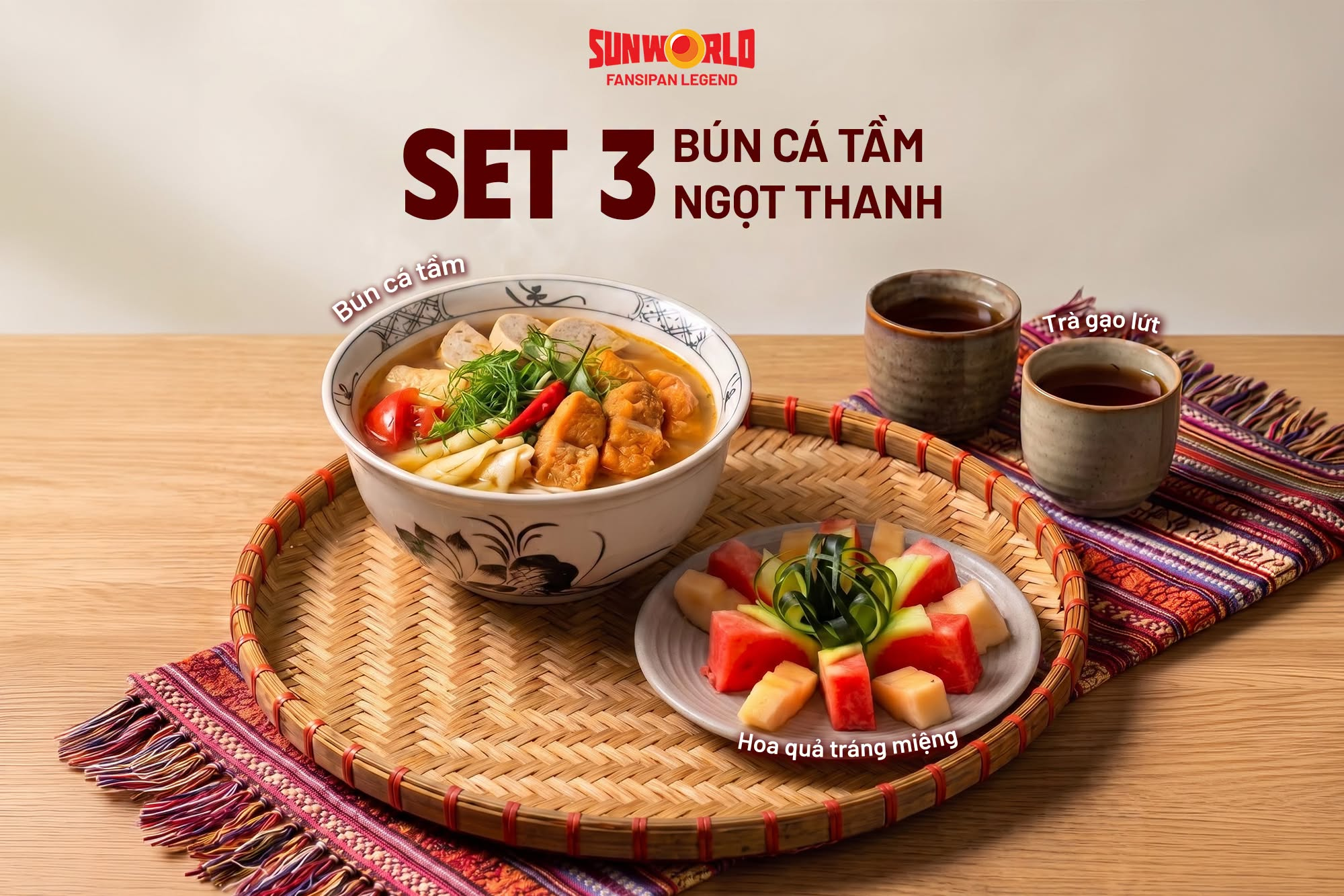 Bún cá tầm nóng hổi là lựa chọn lý tưởng để làm ấm cơ thể giữa tiết trời se lạnh trên Fansipan
