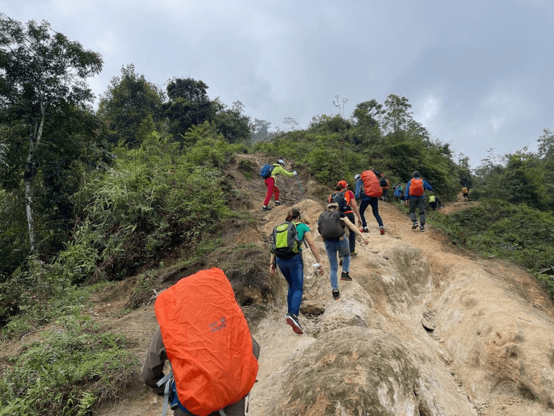 Cung đường leo lên đỉnh Nam Kang Ho Tao/ Sinh Tcha Pao - khu vực lân cận bản nậm cang sapa xã Nậm Cang Sapa