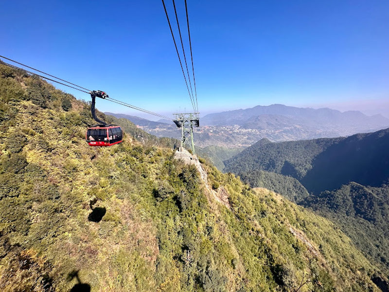 Cận cảnh cáp treo Fansipan