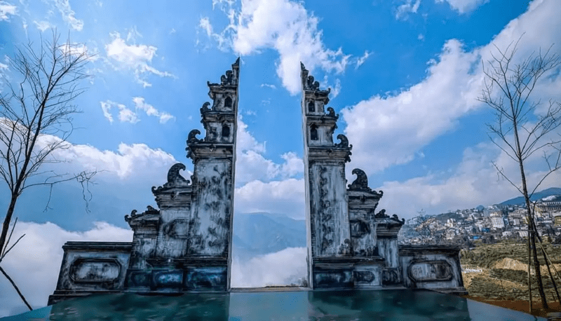 Cổng trời Ô Quy Hồ với thiết kế linh thiêng và huyền bí