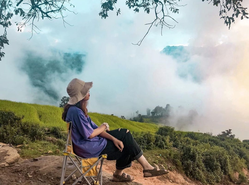 Xã Y Tý là điểm săn mây Sa Pa được nhiều bạn trẻ săn đón 