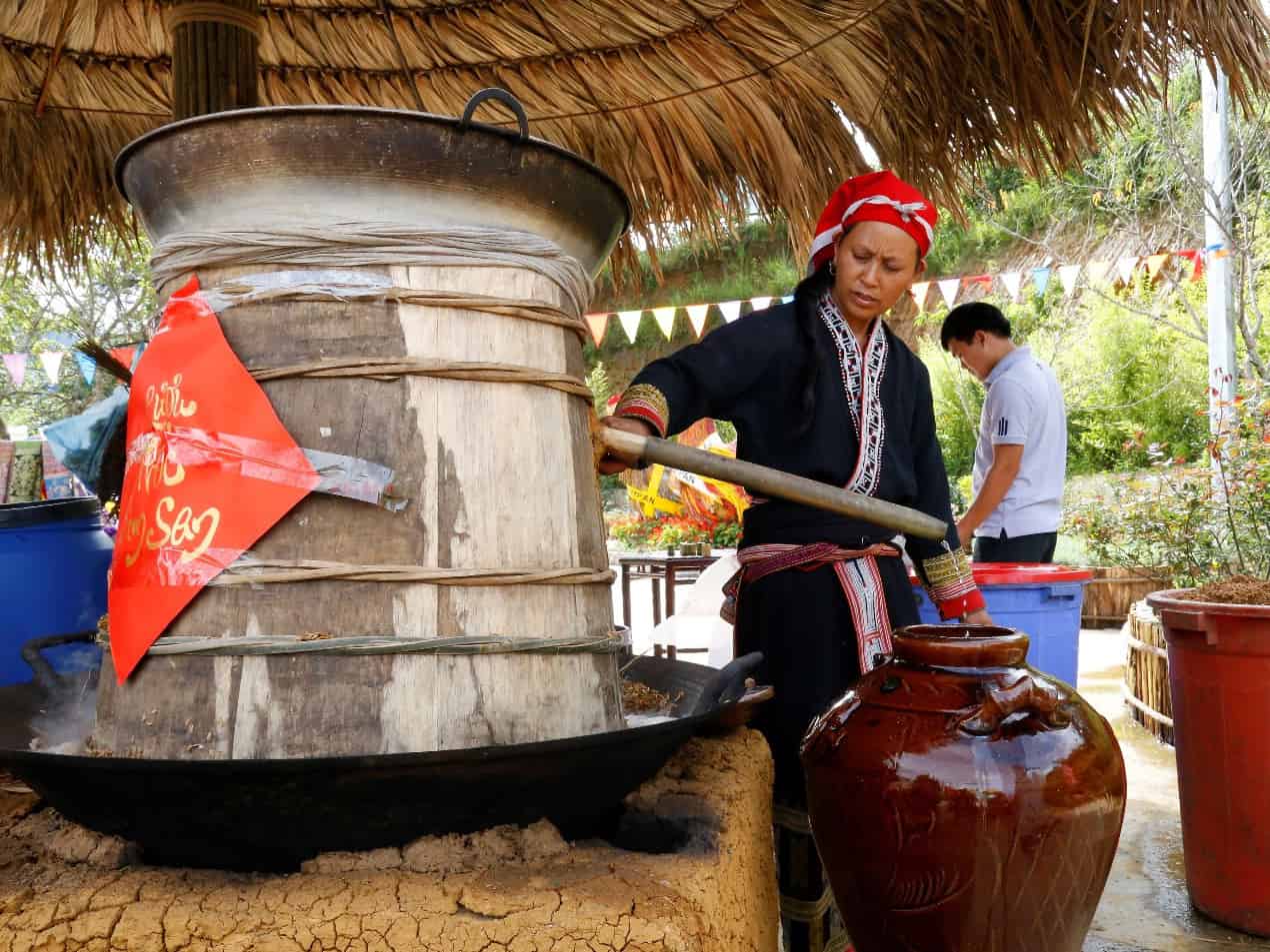 cho-don-le-hoi-am-thuc-2018-chinh-thuc-khai-mac-ngay-22-07-2018-7.jpg