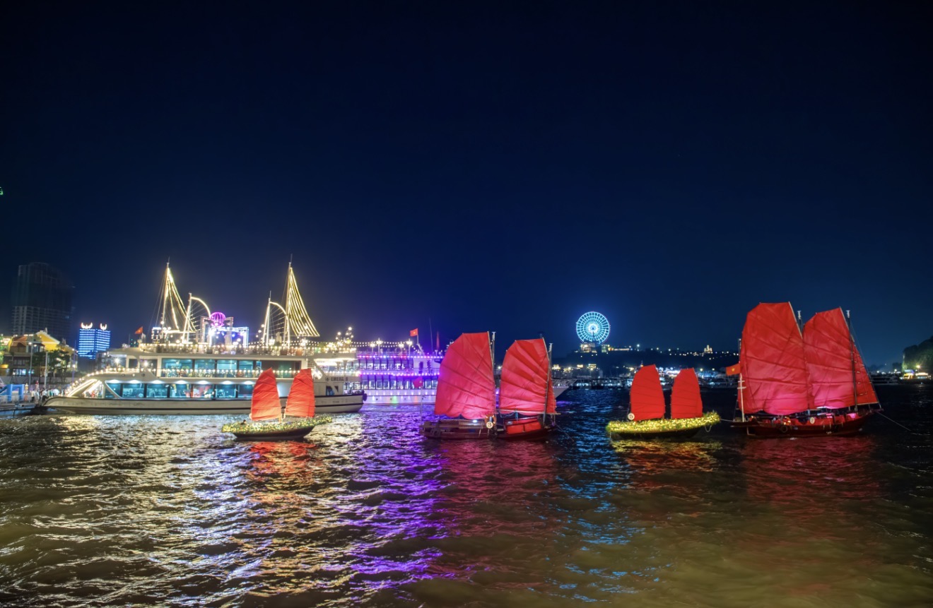 Hình ảnh cánh buồm gợi nhắc biểu tượng du lịch di sản