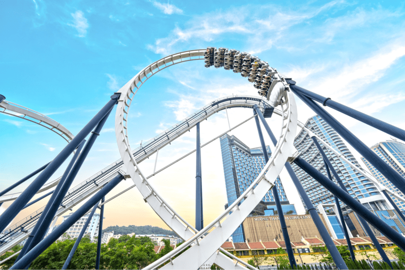 Những vòng xoáy uốn lượn của Phi long thần tốc sẽ giúp bạn chinh phục sự sợ hãi