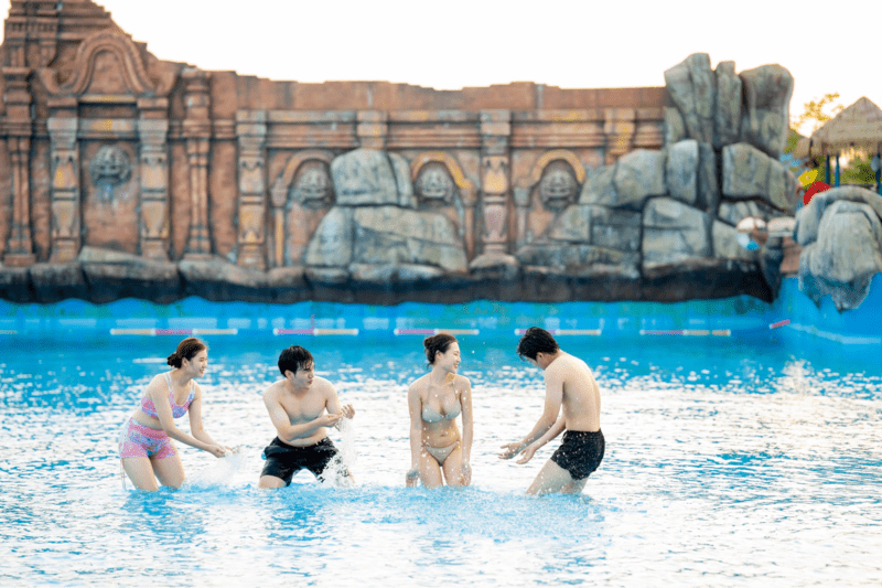 Trò chơi sóng thần đem đến một cơn sóng cuồng phong thịnh nộ đem đến cảm giác hồi hộp, ly kỳ đến với người chơi