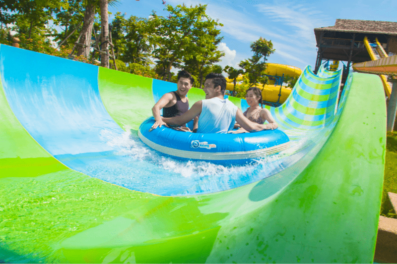 Thử thách trượt nhóm tận hưởng niềm vui với Đảo hải tặc