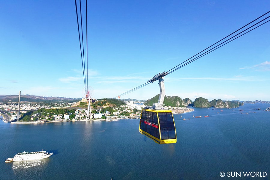 Cáp treo Nữ Hoàng mở ra cảnh thiên nhiên hùng vĩ, tuyệt mỹ