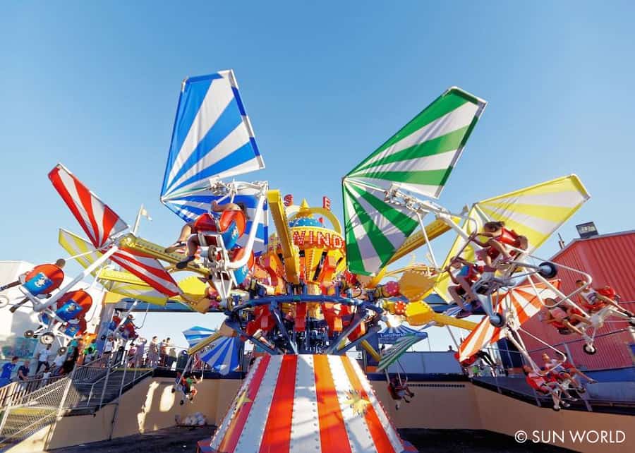 Lướt bay trên không trung cùng “Thằn Lằn Bay”