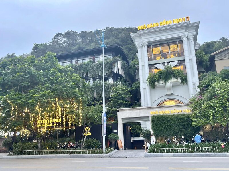 Nhà hàng Hồng Hạnh cơ sở 3 với thiết kế sang trọng, ấn tượng