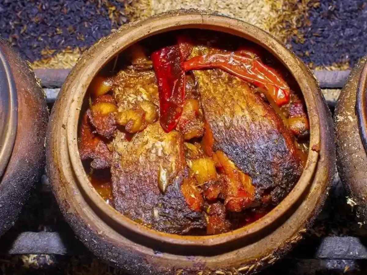 Cá kho chính gốc có màu vàng nâu tự nhiên, bóng đẹp 