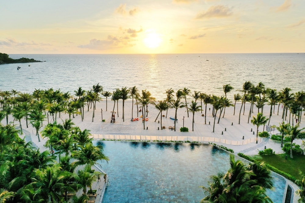 Khung cảnh thiên nhiên tuyệt đẹp tại Bãi Kem ở Nam đảo