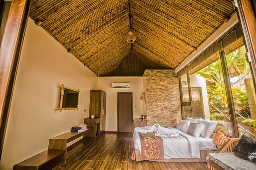 Không gian nghỉ dưỡng thân thiện với thiên nhiên tại Coral Bay Hotel & Resort Phú Quốc