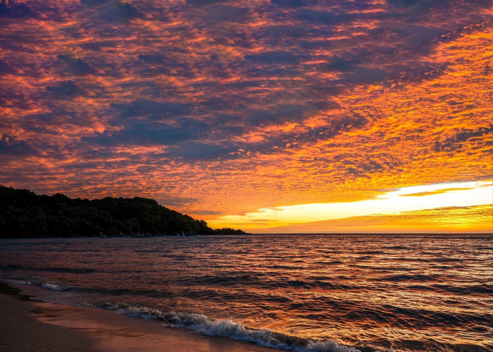 Hoàng hôn lãng mạn tại Phú Quốc