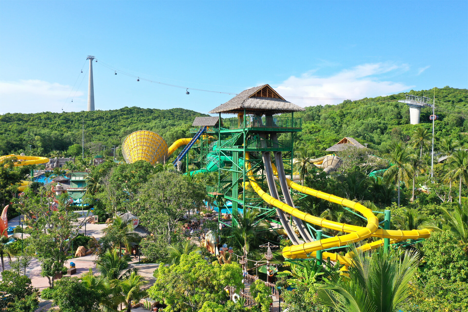 Sun World Hon Thom là tổ hợp vui chơi giải trí hàng đầu tại Nam đảo