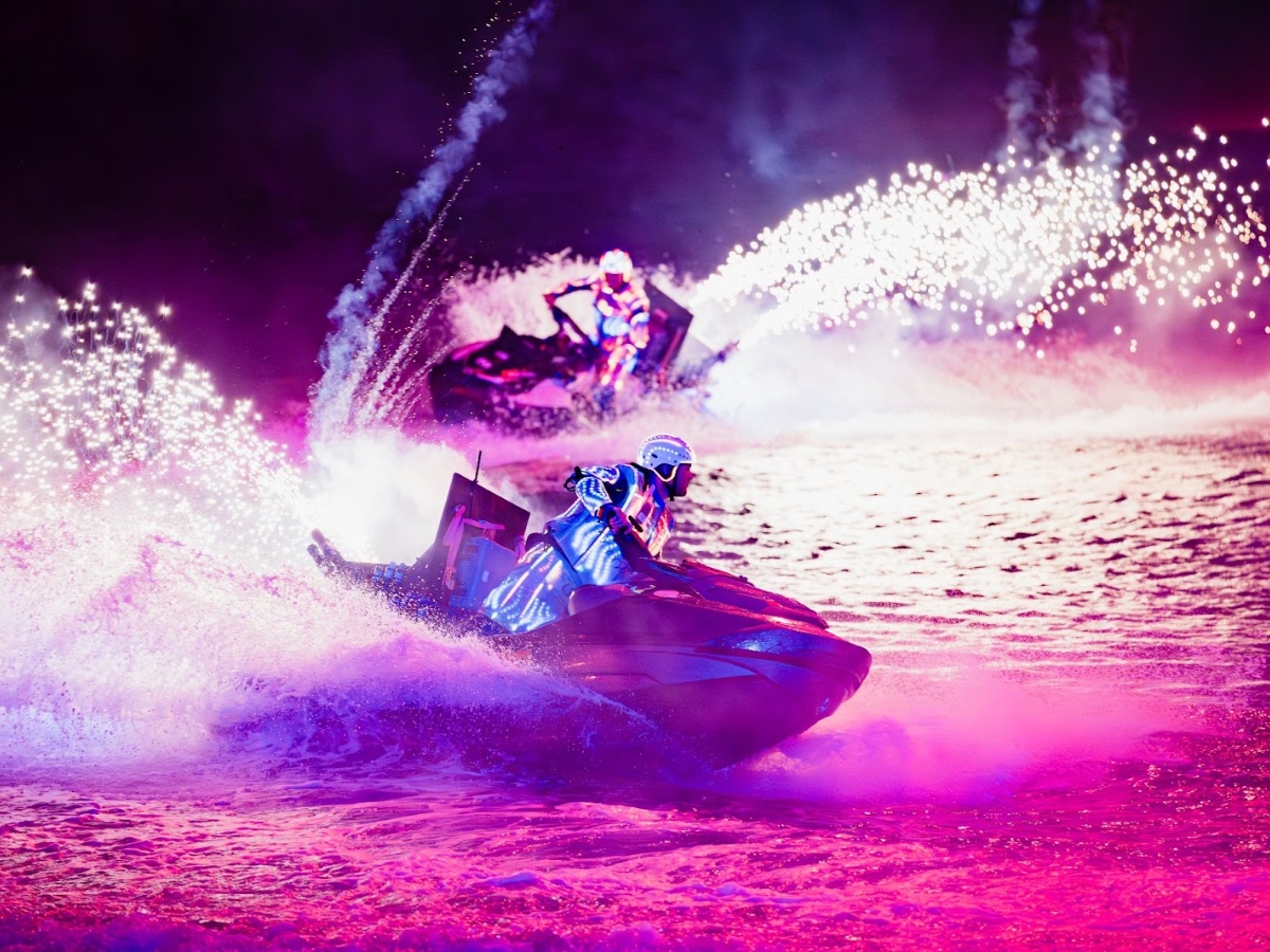 Mãn nhãn với show diễn nghệ thuật Bản giao hưởng đại dương