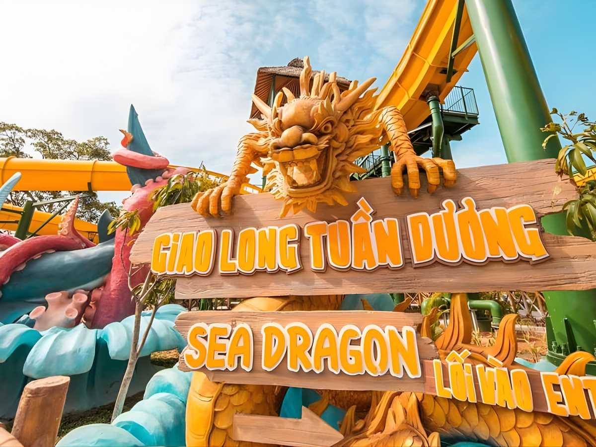 Sun World Hon Thom nằm tại khu vực Nam đảo Phú Quốc và được biết đến là một trong những tổ hợp vui chơi giải trí lớn của đảo ngọc