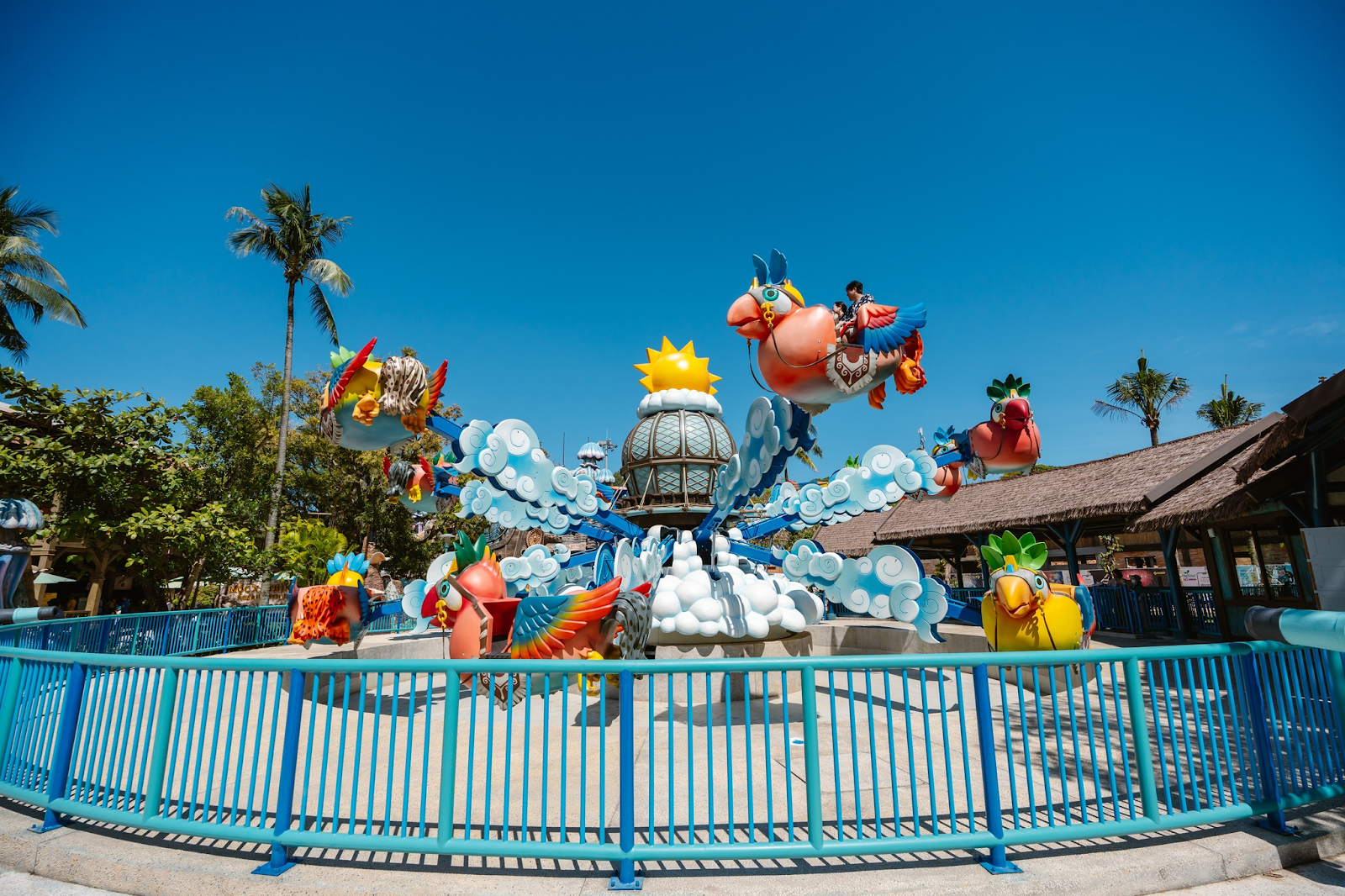 Trò chơi Phi Điểu tại công viên chủ đề Làng Exotica