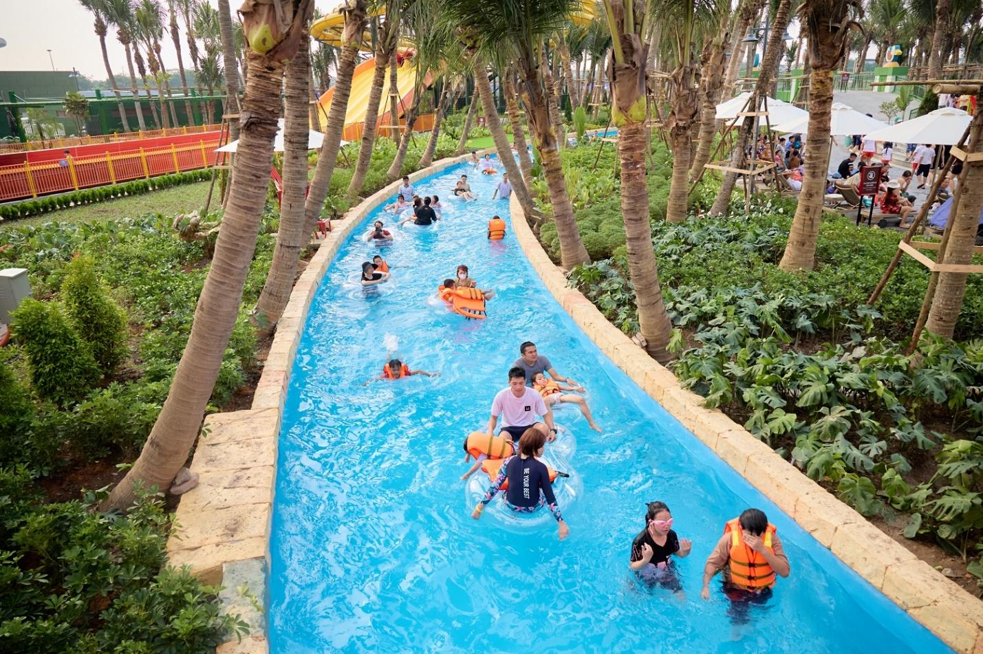 Dòng sông lười uốn lượn dành cho những ai ưa vận động nhẹ nhàng.