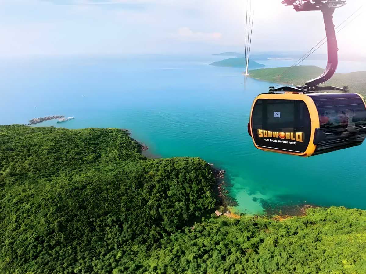 Sun World Hon Thom ấn tượng với cáp treo 3 dây dài nhất thế giới